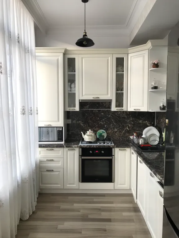 Уютные апартаменты с видом на море в центре города