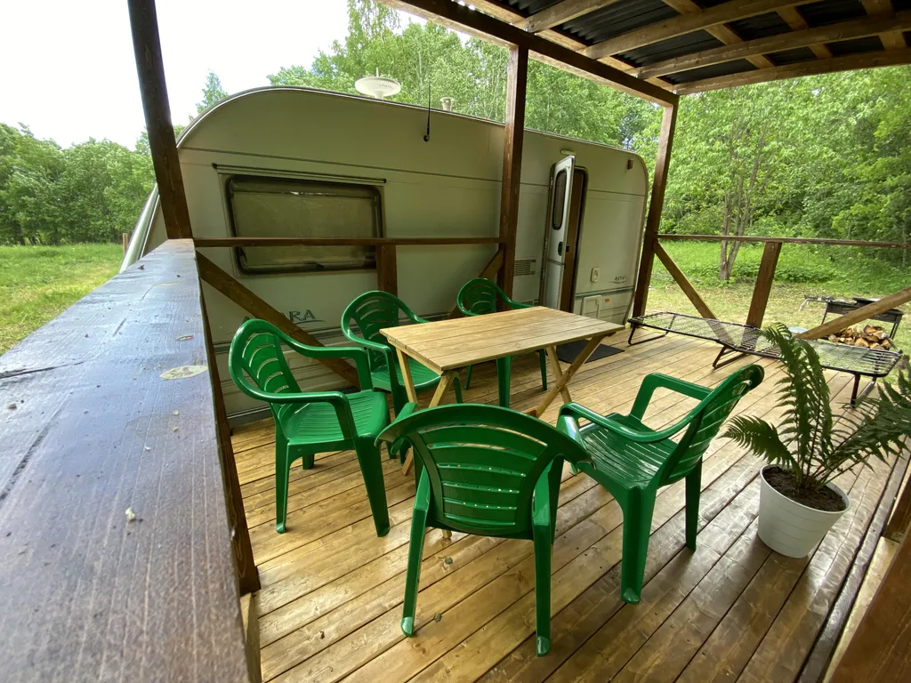 Коттедж Домик в лесу — Кобрино