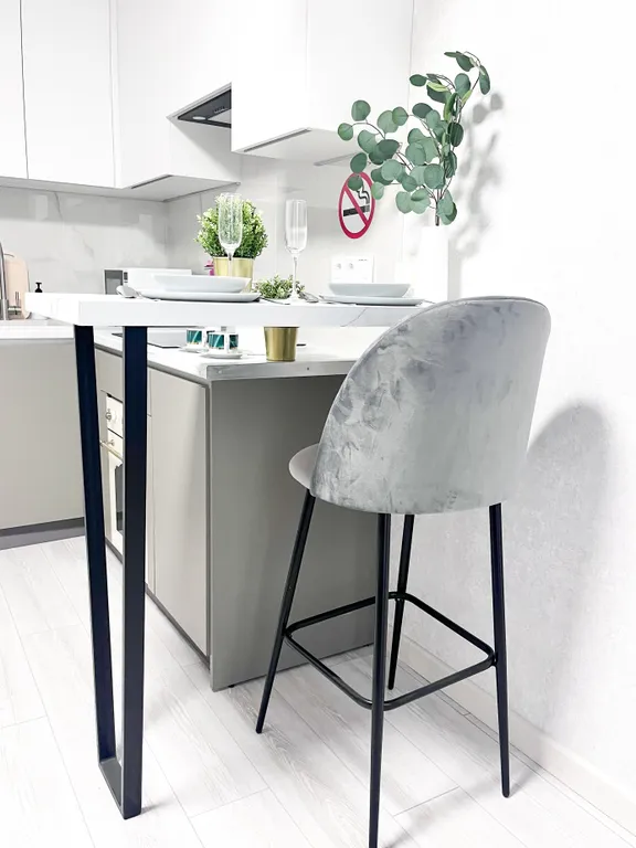 Превосходная студия для двоих с лоджией