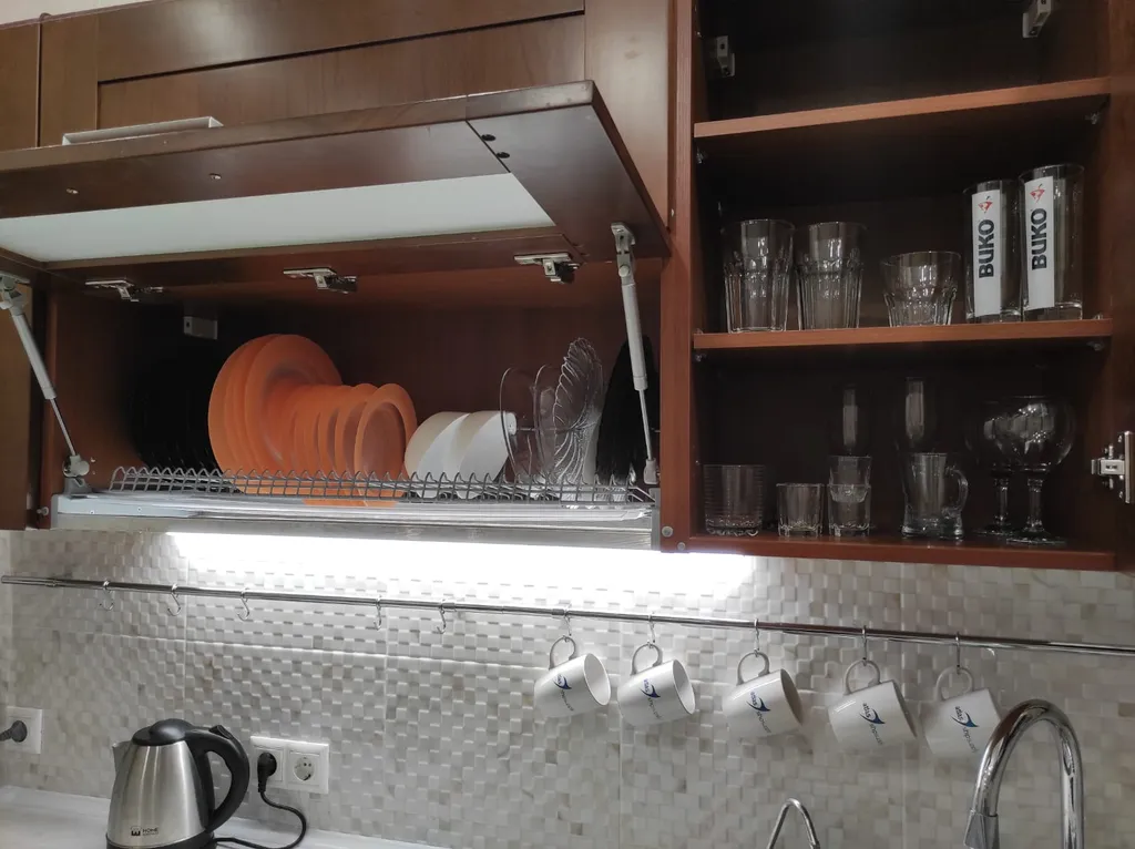 Современная 2-я большая квартира прямо на набережной с пляжем у дома