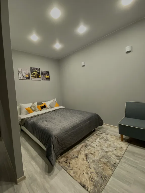 Уютная студия с удобным расположением, парковкой, близко к вокзалу