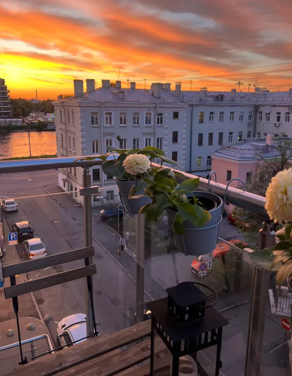 Квартира Стильная квартира с балконом в эксклюзивном районе — Санкт-Петербург