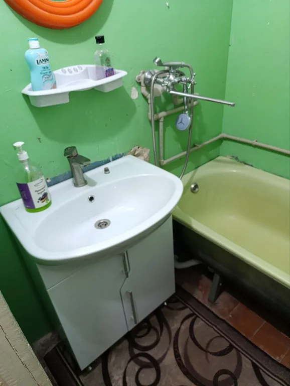 1-комн кв с водой в Шахтёрске