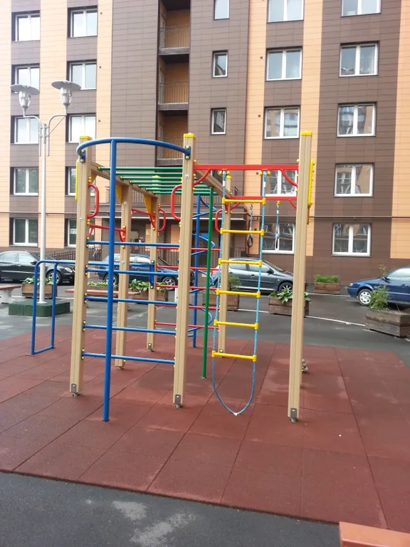 Квартира Просторная квартира в центре города с личным паркингом. — Калининград