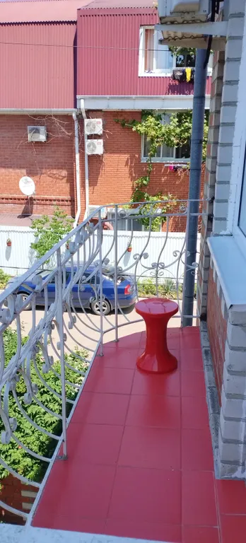 Этаж со своим входом для большой компании(до 10 человек)