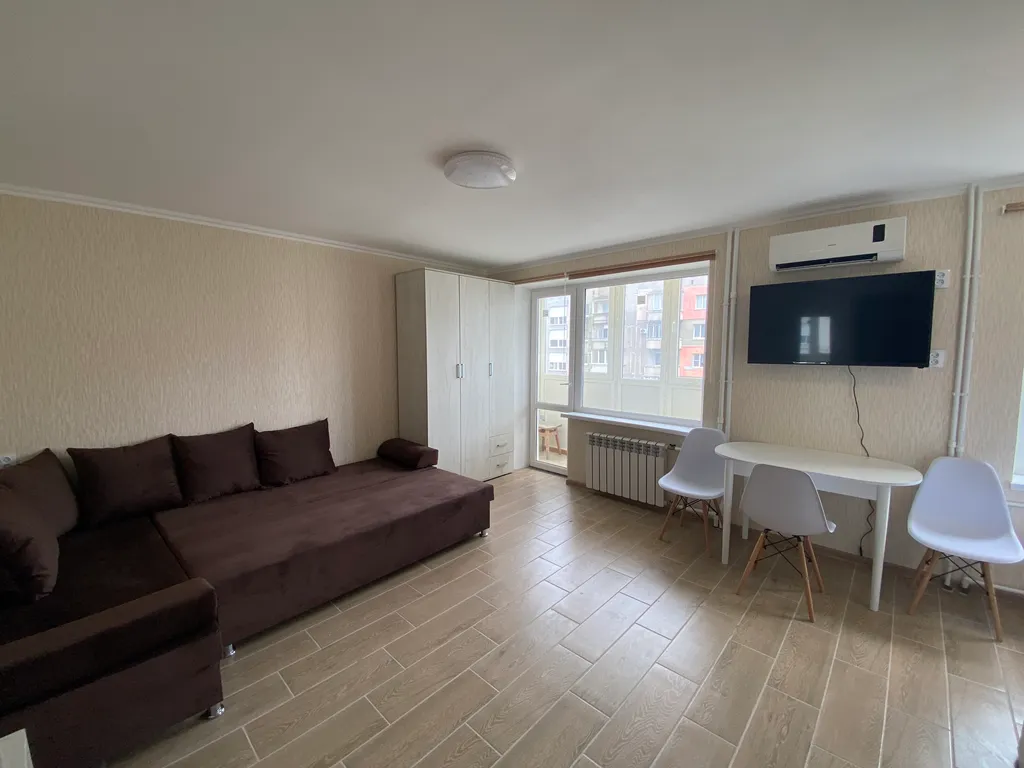 Квартира у моря — аренда посуточно в Мариуполь