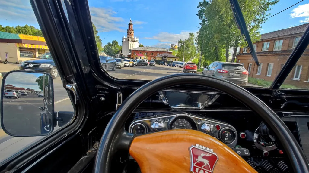 Уютный необычный домик Хоббита, экскурсии на ретроавто, мастер-классы