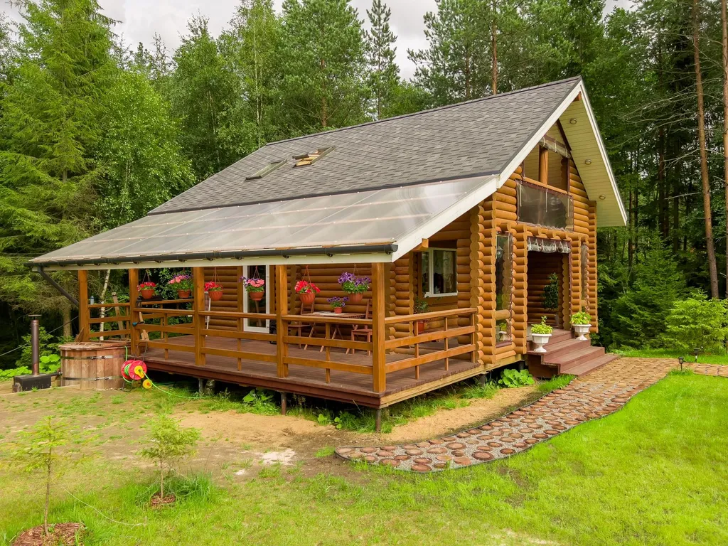 Коттедж Дом с баней и купелью — Агалатово