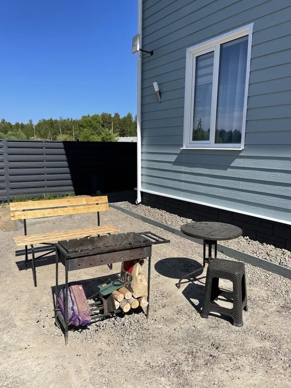 Коттедж Уютный просторный дом у лесного озера — Ларионово