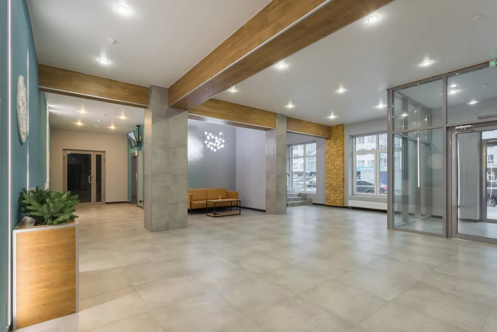 Стильная Amber Studio с видом на озеро