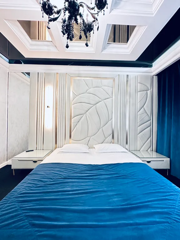 Дизайнерские апартаменты в самом центре города с отдельным входом