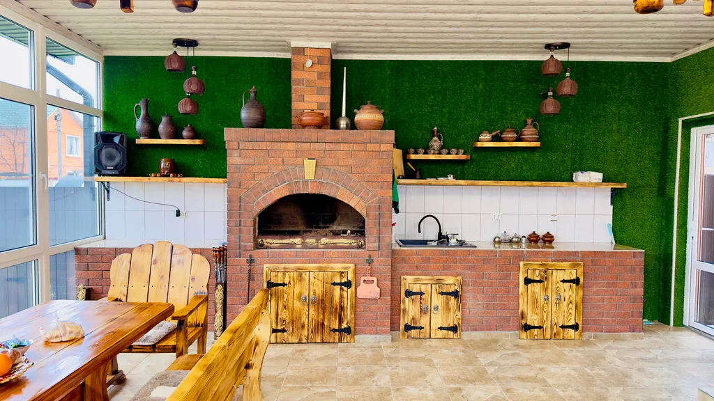 Уютный гостевой дом со своей теплой беседкой