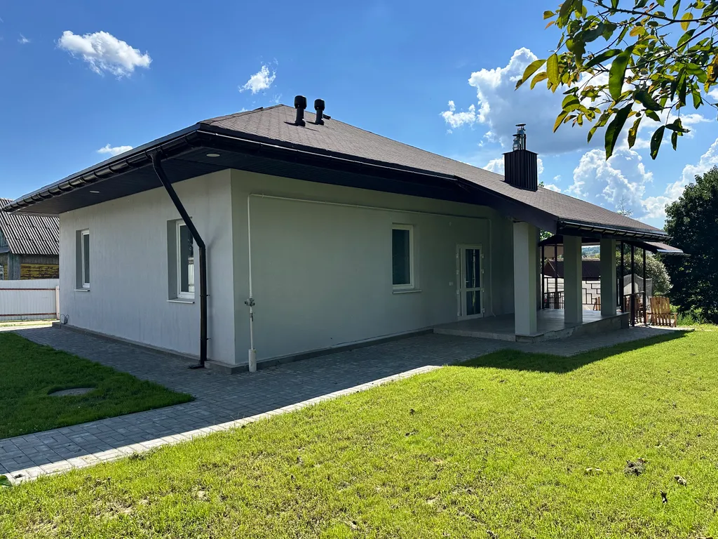 Коттедж у Минска у реки Гайна