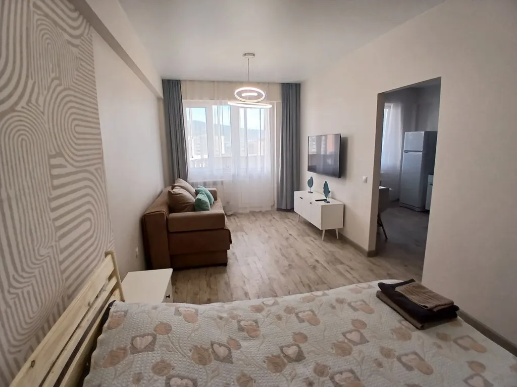 Уютная квартира с хорошим видом на проспект