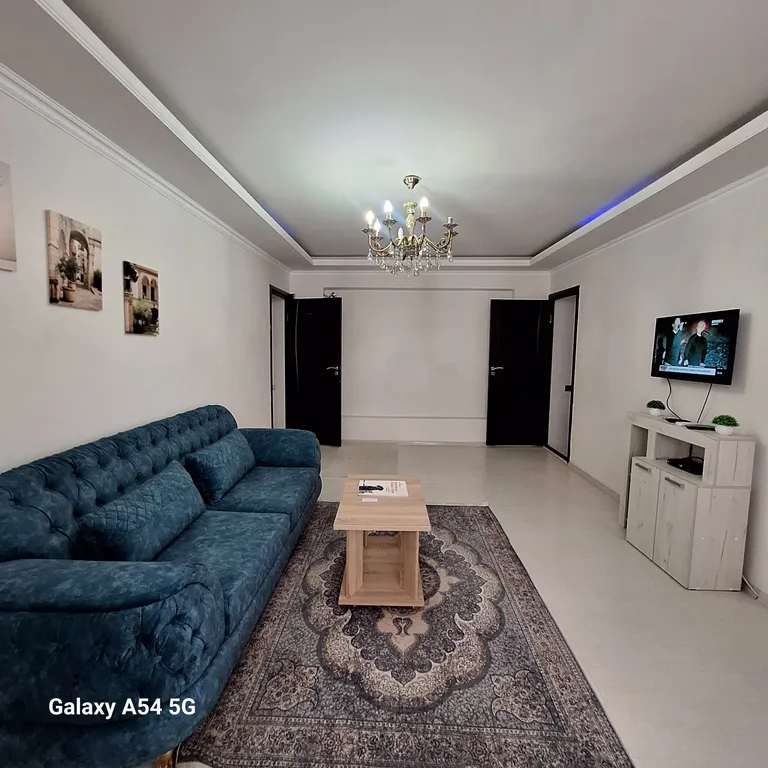 Квартира Уютная трешка в центре города — аренда посуточно в Грозный