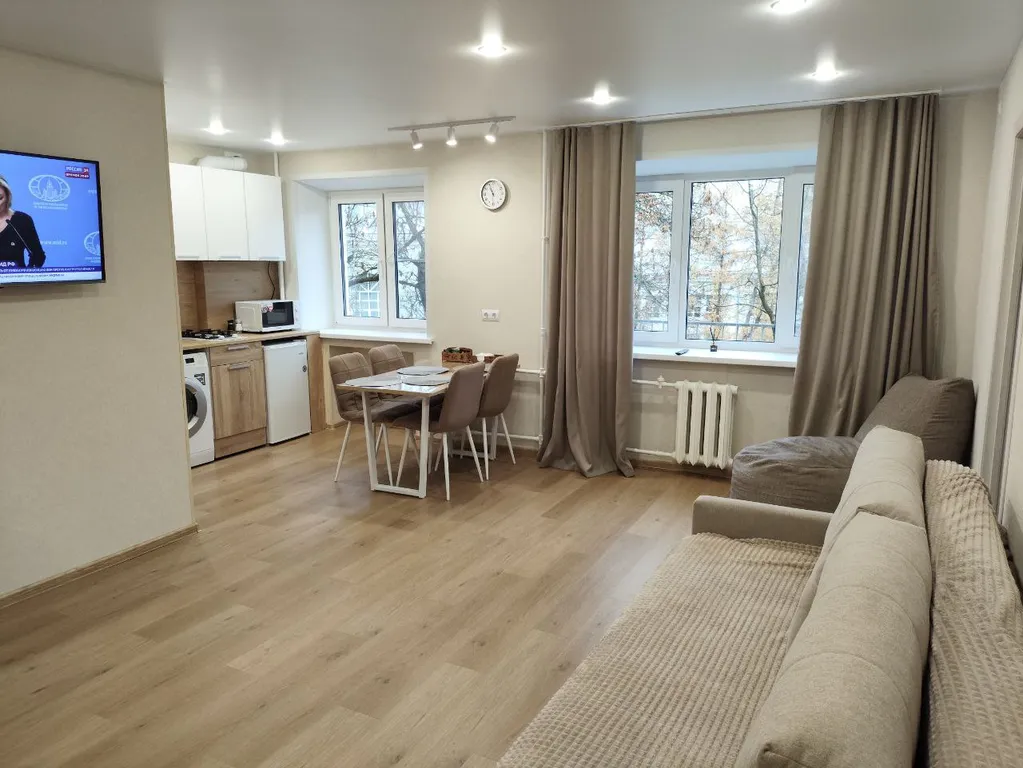 Уютная 2-комнатная квартира в центре Пскова — аренда посуточно в Псков