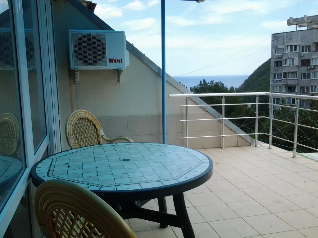 Квартира с двориком