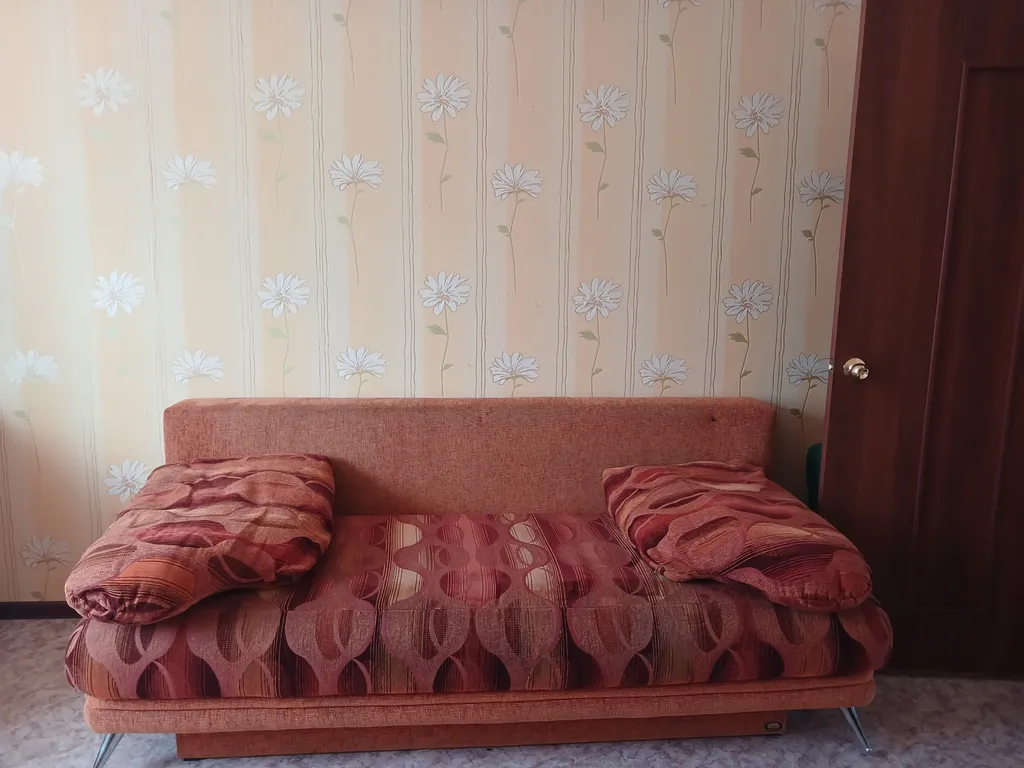 Многоместная комфортная квартира с балконом