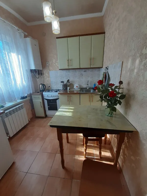 Уютная квартира отдельным входом и своим двориком