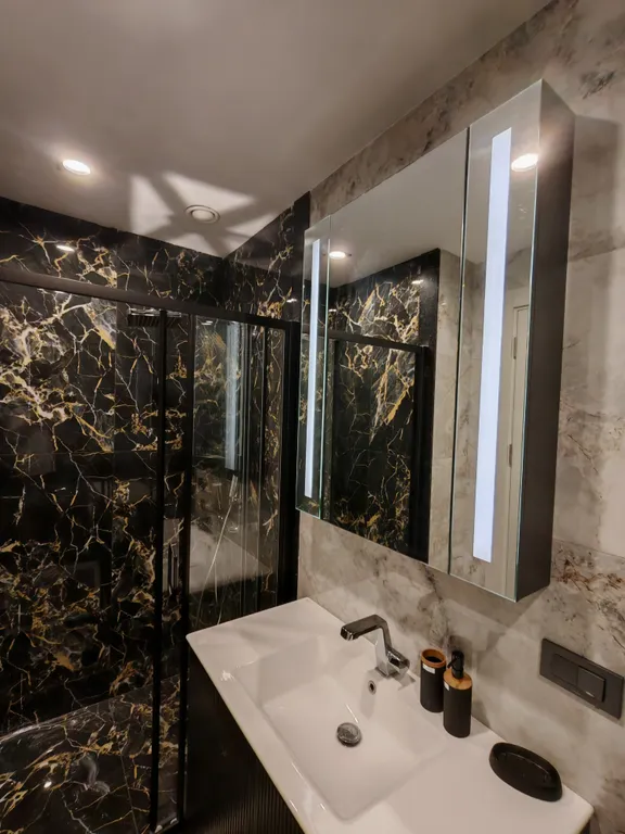 Квартира 1+1 в Azura World c видом на бассейн и аквапарком