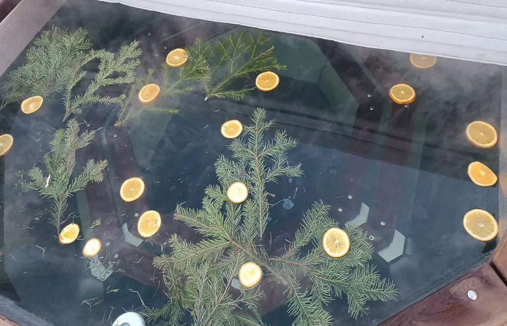 Уютный дизайнерский коттедж с территорией