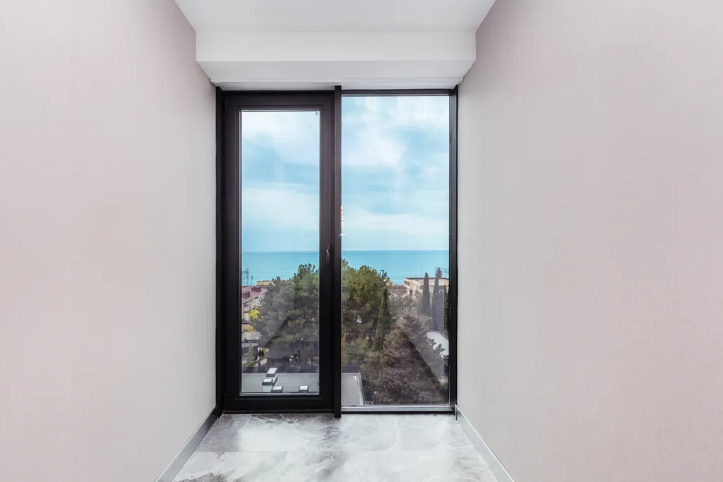 Двухкомнатный апартамент в Моне Лайт с видом на море