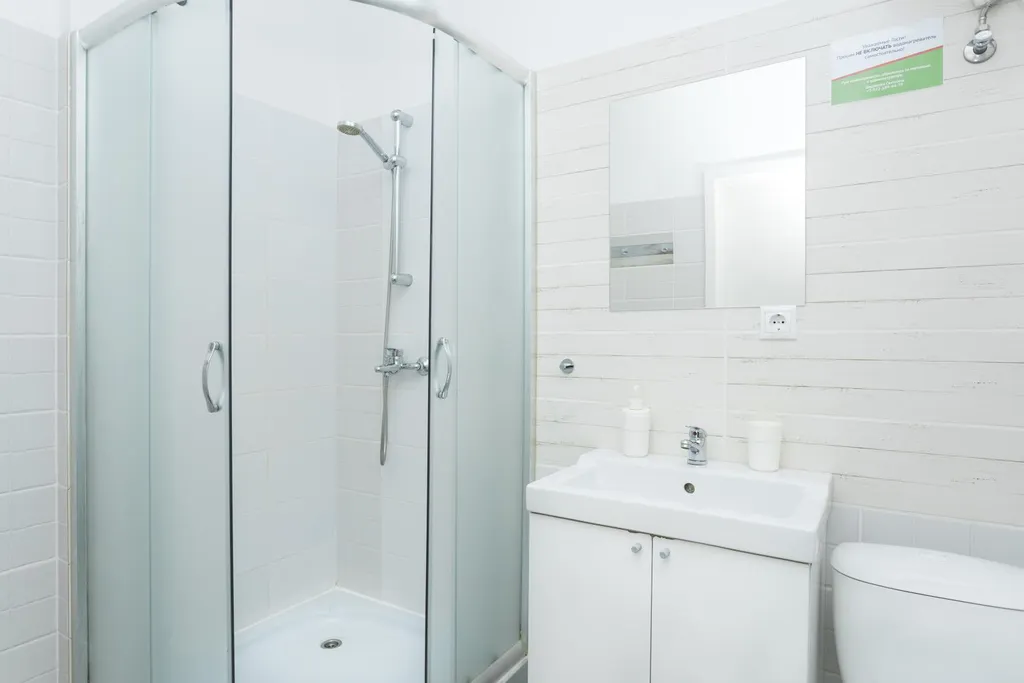 Светлый апартамент в центре рядом с БЦ Высоцкий, Антей