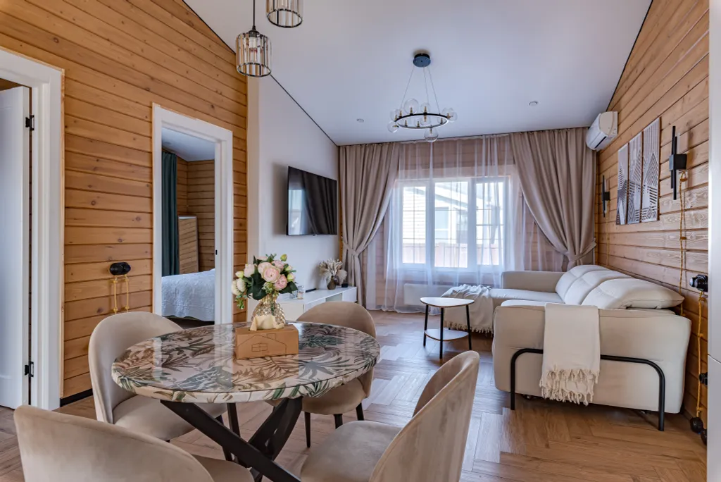 Просторный дом недалеко от озера