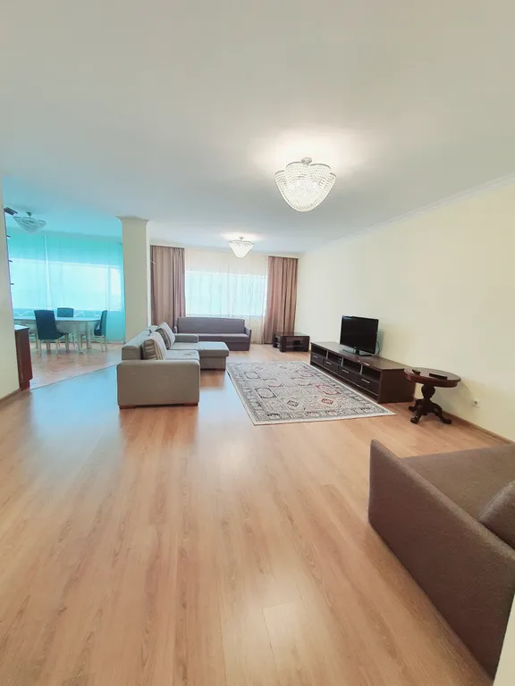 Уютная квартира в самом центре Астаны, с видом с 36 этажа — аренда посуточно в Астана (Нур-Султан)