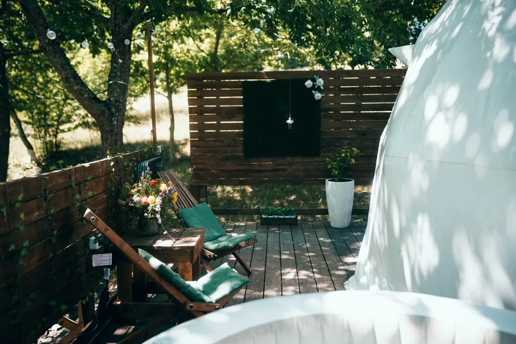 Семейный отдых в Куполе Делюкс: панорамная терраса и SPA бассейн