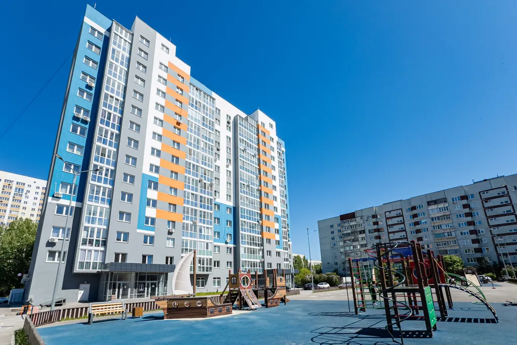 Двухкомнатная квартира с видом на Волгу