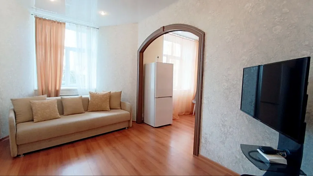 Благоустроенная 2-комнатная квартира