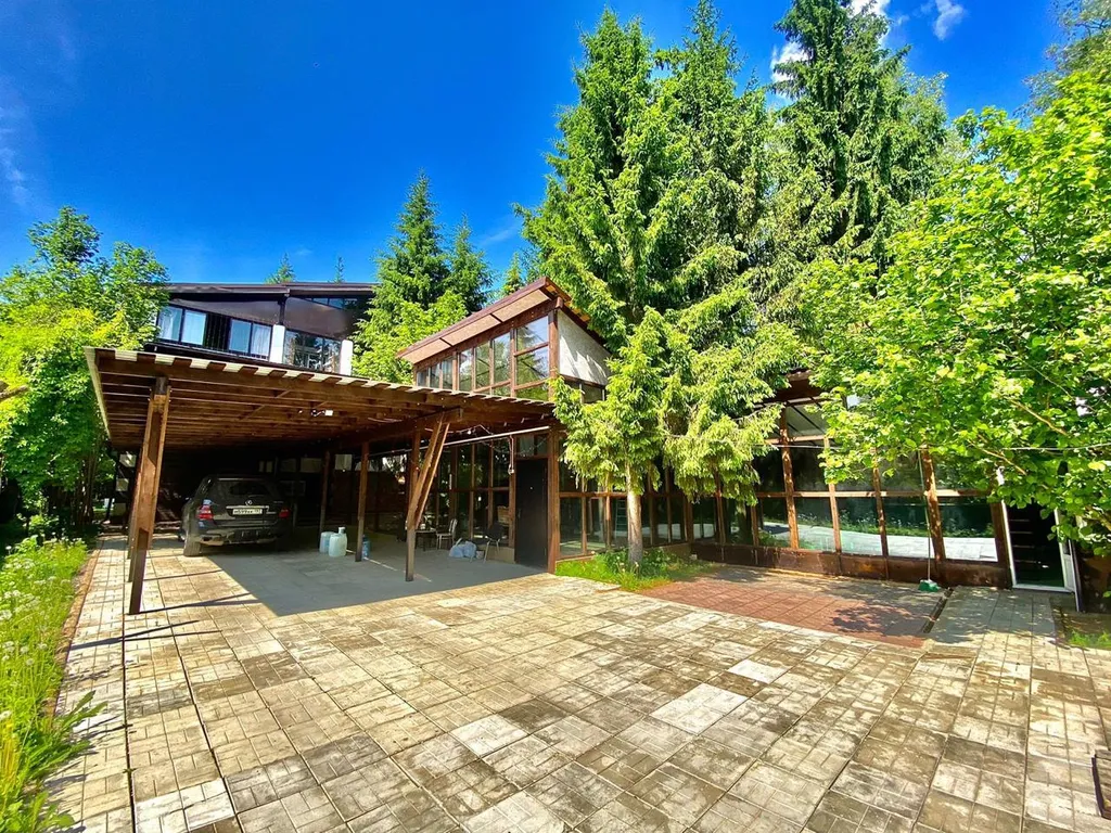 Коттедж Дом в лесу — Лупаново