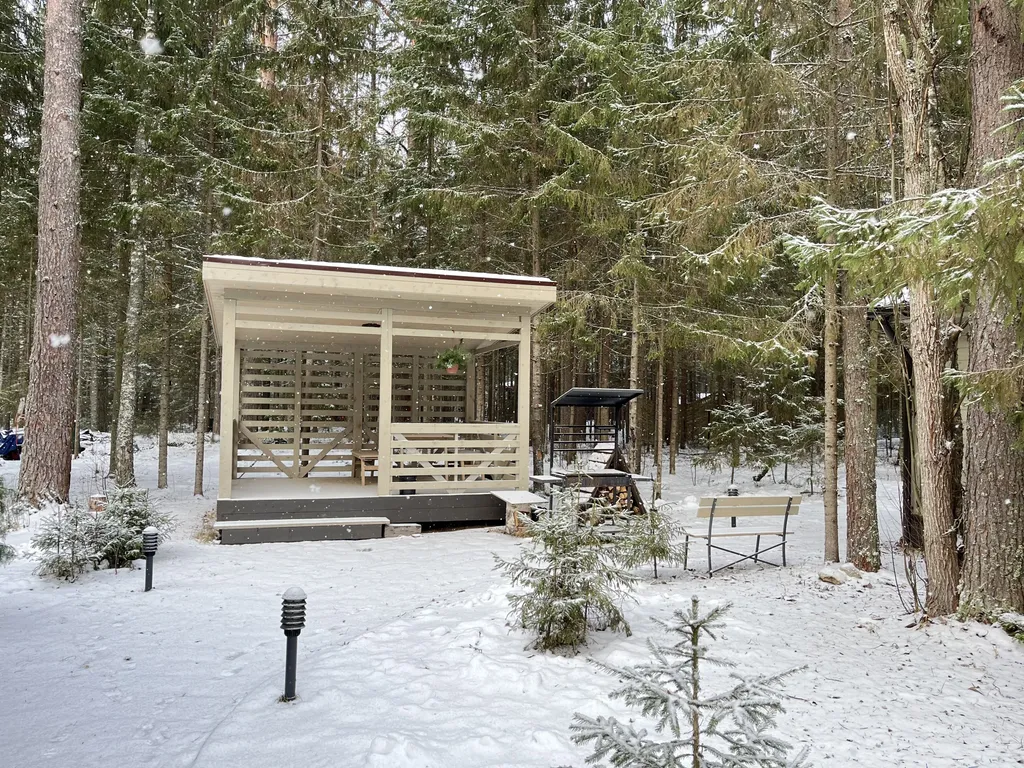 Коттедж Коттедж на озере Волго на Селигере в сосновом бору — Турбаза Чайка