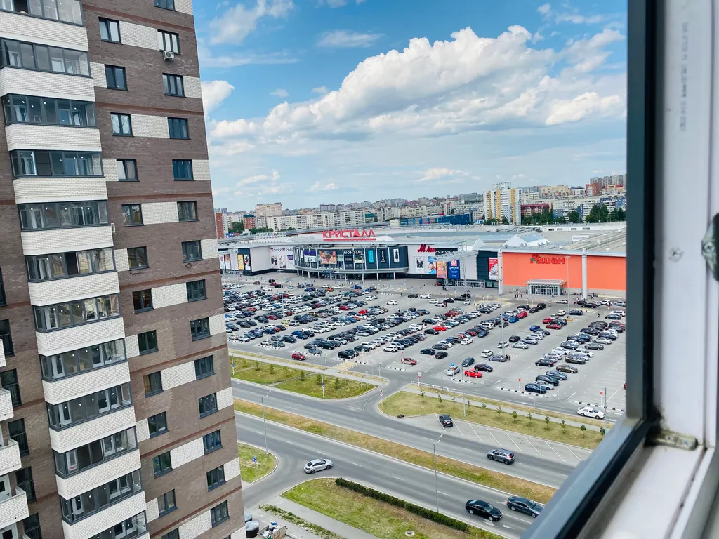 Квартира Квартира возле Кристалла — Тюмень