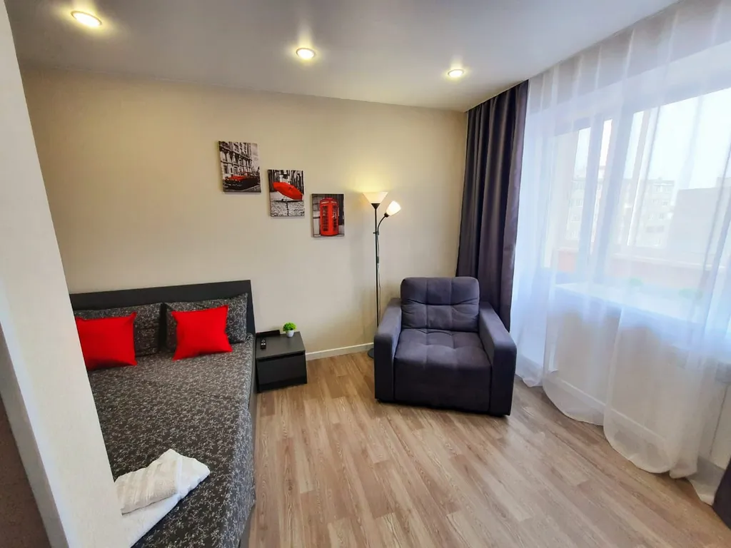 Уютные апартаменты с большой ванной.