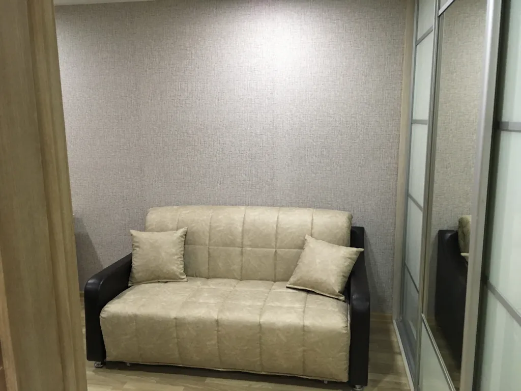 Уютная квартира в центре города, рядом с ЖД вокзалом, Цирком