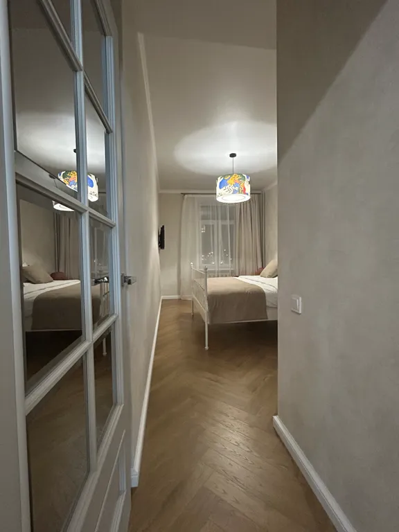 Уникальная видовая 2-комнатная студия в историческом центре