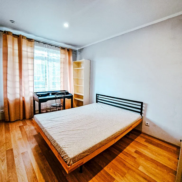 Квартира Двухкомнатные апартаменты — Калининград