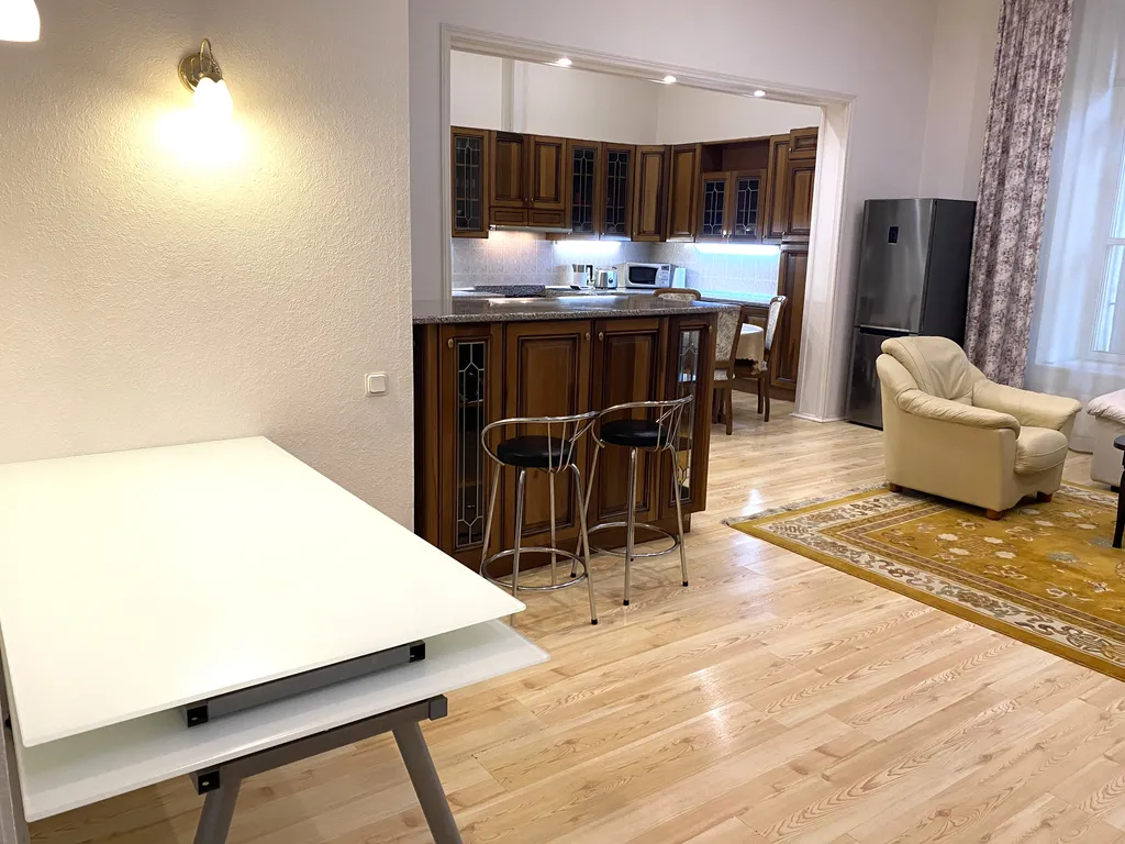 3-комнатная Квартира