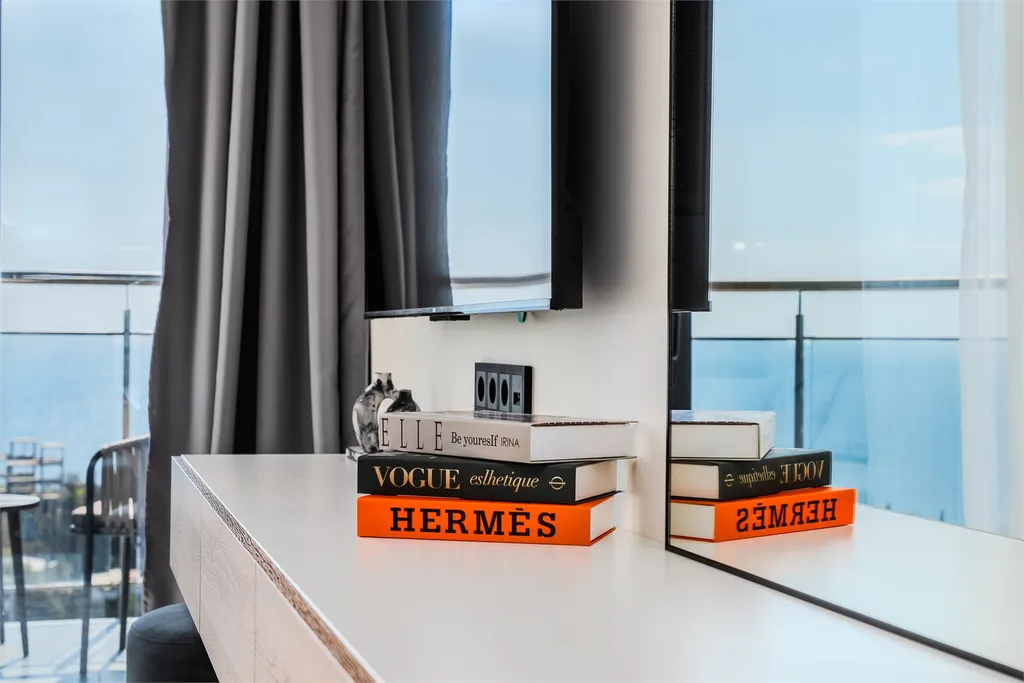 Апартамент 2к Golden Time с прямым видом на море