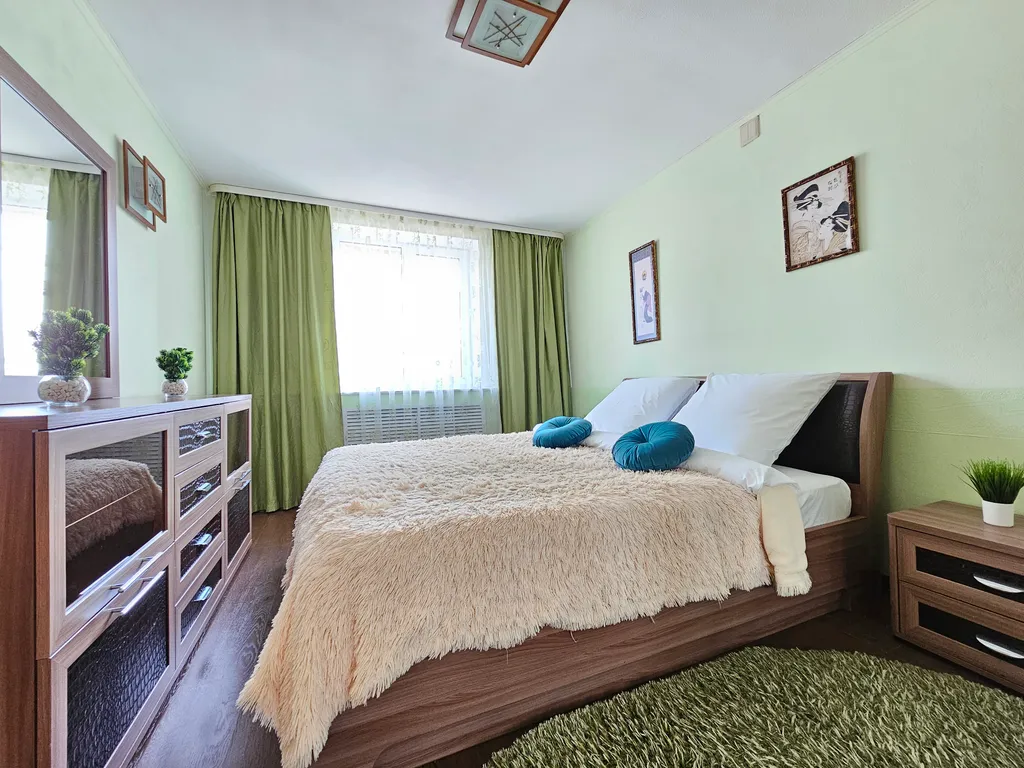 Апартамент у реки