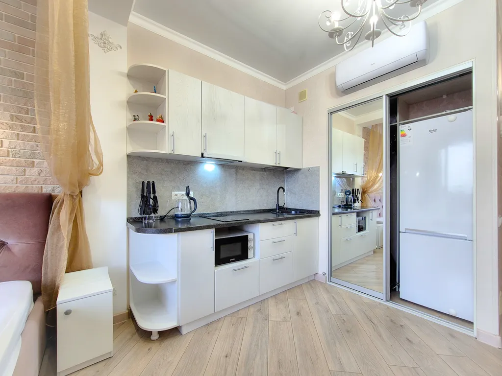 Квартира Квартира Студия с балконом — Адлер