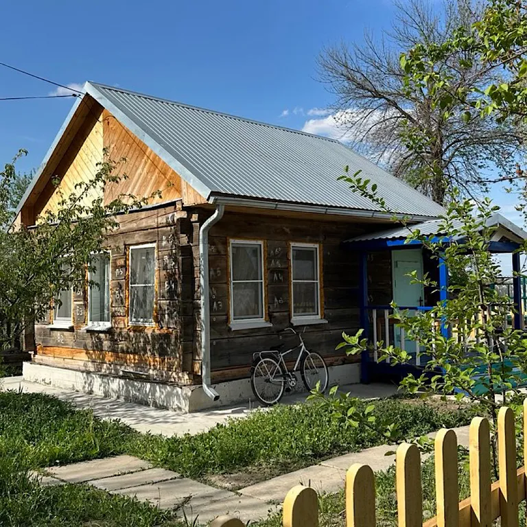 Домик в Лотосах (Изба)