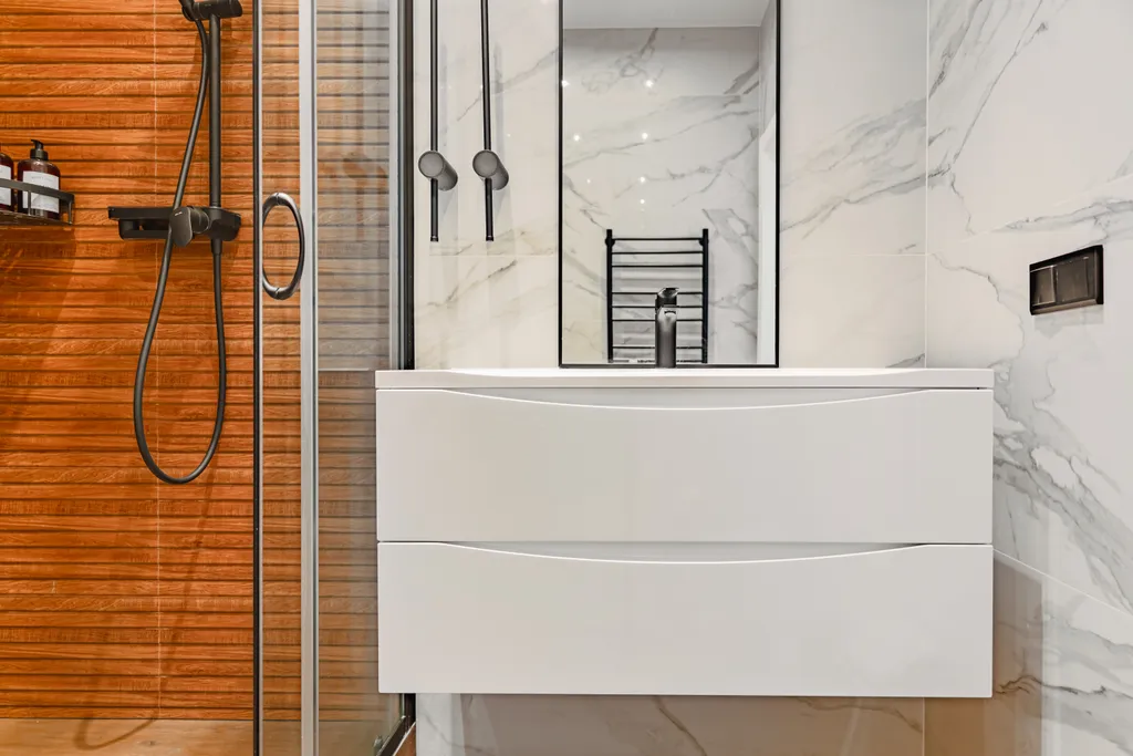 Дом с видом на море, горы, и теплым бассейном