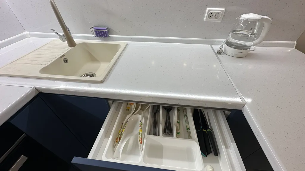 Уютная, новая студия