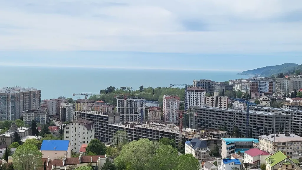 Квартира Просторная квартира с панорамным видом на море и горы, свежий ремонт — Сочи