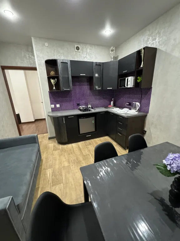 Квартира Квартира с кроватью king-size и огромной плазмой — Новосибирск