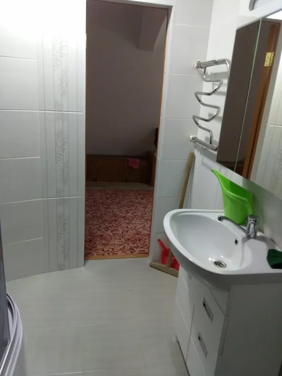 Студия с видом на горы в частном доме