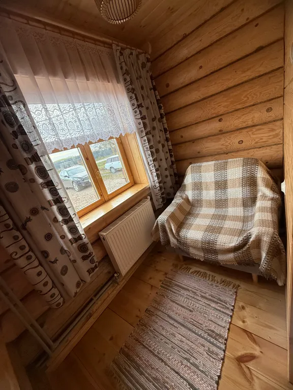 Русская  ИЗБА на берегу реки